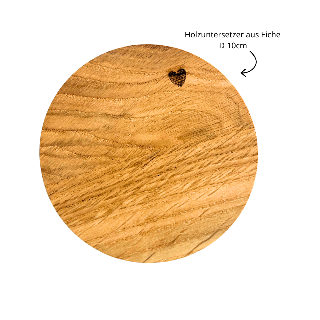 Holzuntersetzer mit Gravur Herz aus Eiche