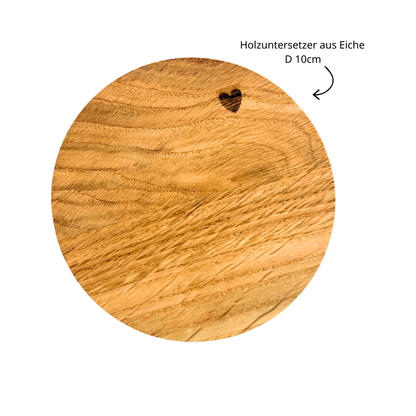 Holzuntersetzer mit Gravur Herz aus Eiche