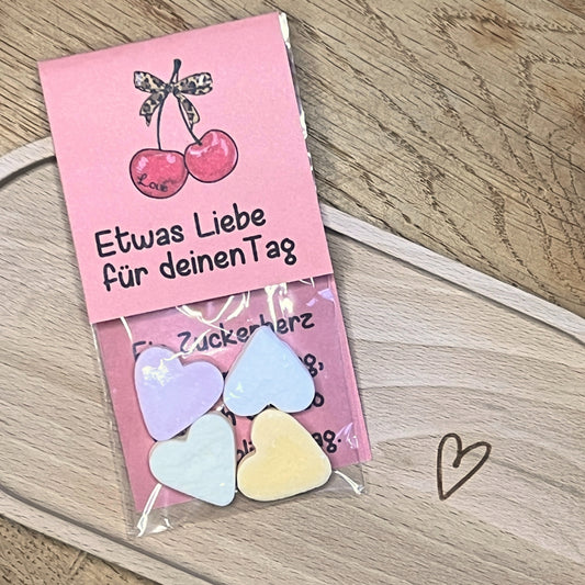 Kleines Liebesgeschenk mit Traubenzuckerherzen
