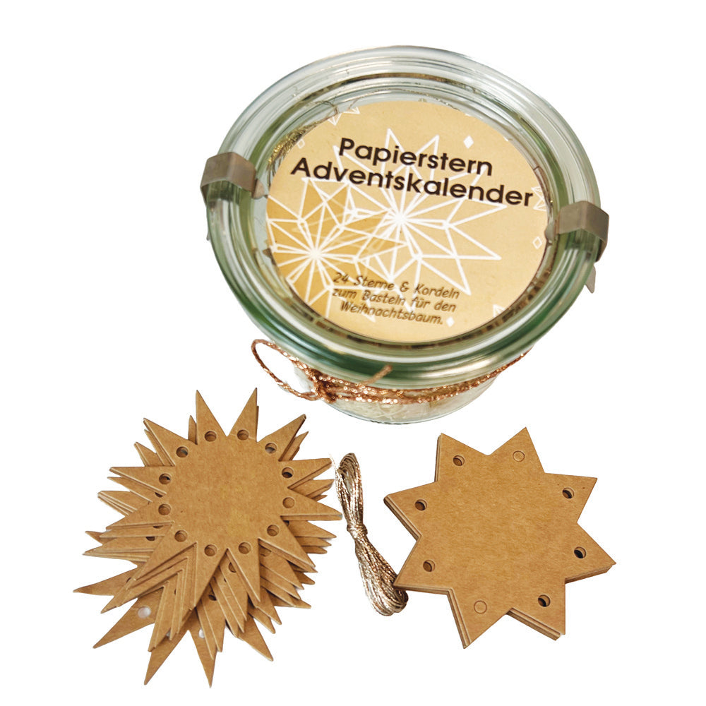 24 Papiersterne zum selber fädeln in einem Weckglas