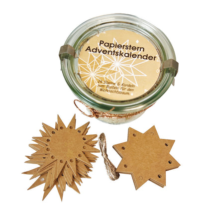 24 Papiersterne zum selber fädeln in einem Weckglas