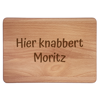 Personalisierte Frühstücksbrettchen: Hier knabbert …